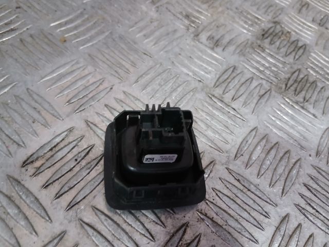 bontott RENAULT SCÉNIC III Multimédia Vezérlő