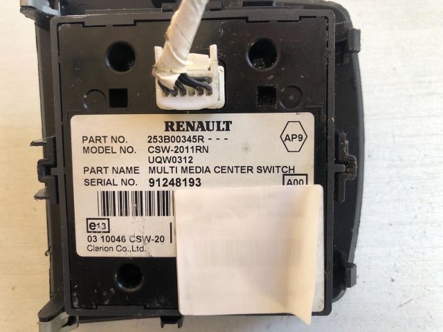 bontott RENAULT SCÉNIC III Multimédia Vezérlő