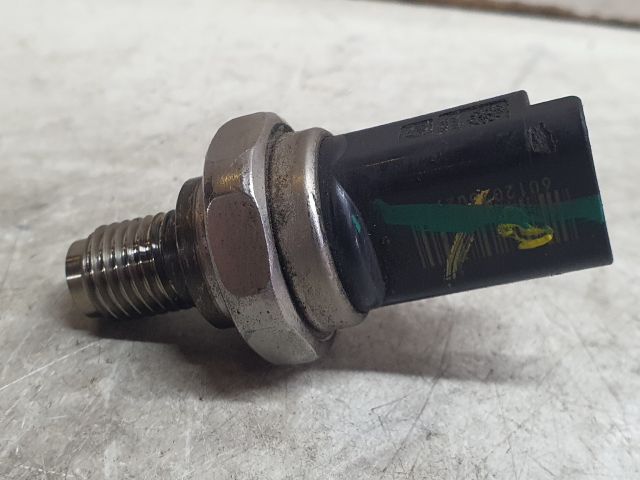 bontott RENAULT SCÉNIC III Nyomásszabályzó Szelep