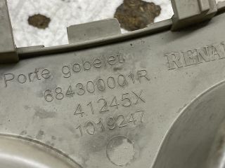 bontott RENAULT SCÉNIC III Pohártartó