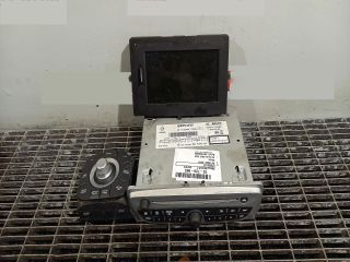 bontott RENAULT SCÉNIC III Rádió / CD