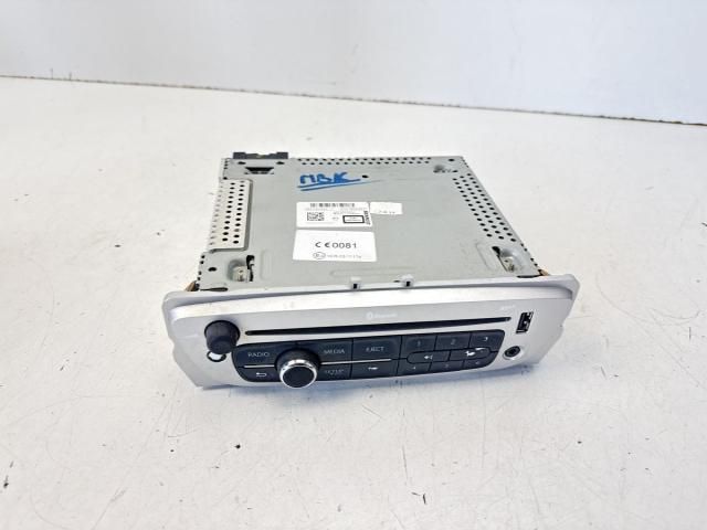 bontott RENAULT SCÉNIC III Rádió / CD