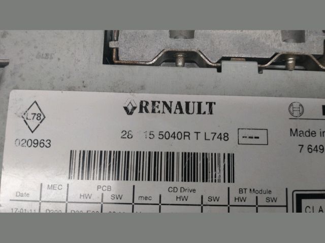 bontott RENAULT SCÉNIC III Rádió / CD