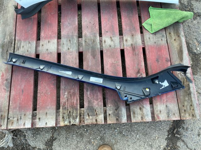 bontott RENAULT SCÉNIC III Szélvédő Takaró