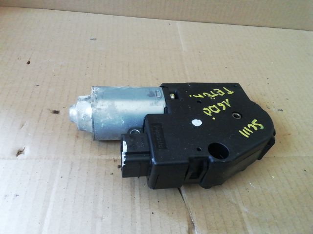 bontott RENAULT SCÉNIC III Tető Mozgató Motor