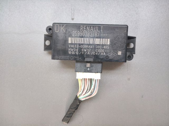 bontott RENAULT SCÉNIC III Tolatóradar Elektronika