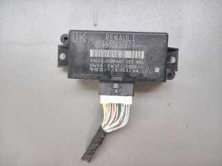 bontott RENAULT SCÉNIC III Tolatóradar Elektronika