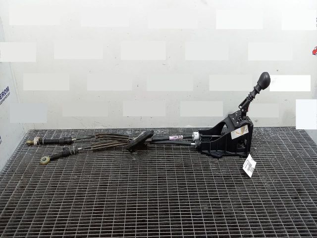 bontott RENAULT SCÉNIC III Váltógomb