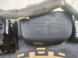 bontott RENAULT SCÉNIC III Váltószoknya Rögzítő Keret