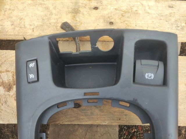 bontott RENAULT SCÉNIC III Váltószoknya Rögzítő Keret