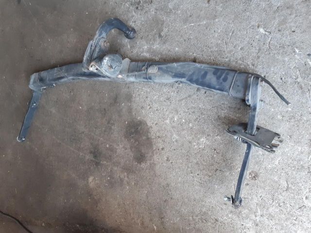 bontott RENAULT SCÉNIC III Vonóhorog