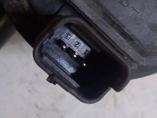 bontott RENAULT SCÉNIC IV Vízpumpa