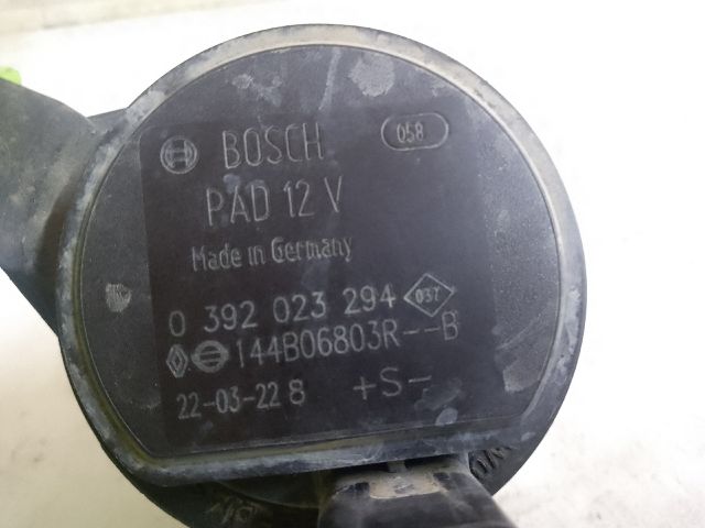 bontott RENAULT SCÉNIC IV Vízpumpa