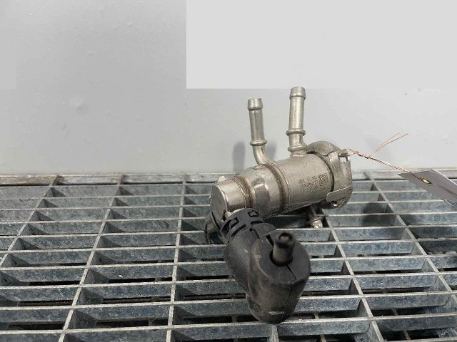 bontott RENAULT SCÉNIC IV AdBlue Befecskendező Egység