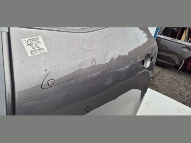 bontott RENAULT SCÉNIC IV Bal hátsó Ajtó (Üres lemez)