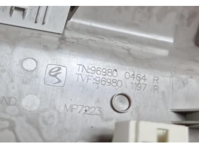 bontott RENAULT SCÉNIC IV Beltér Világítás Első