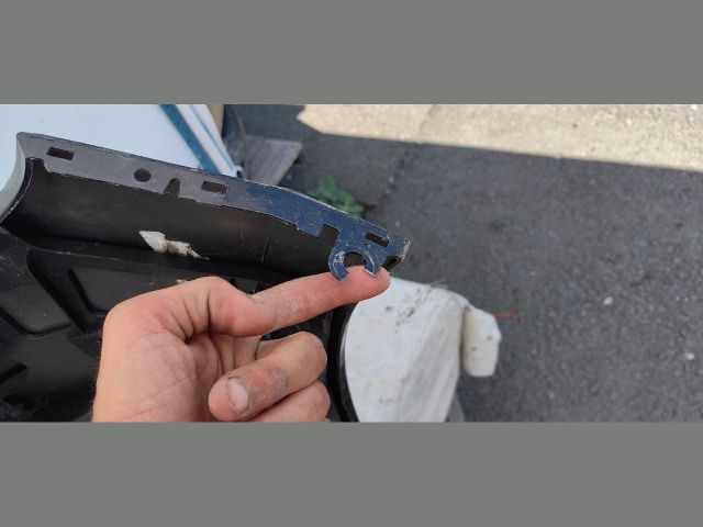 bontott RENAULT SCÉNIC IV Első Lökhárító (Üresen)