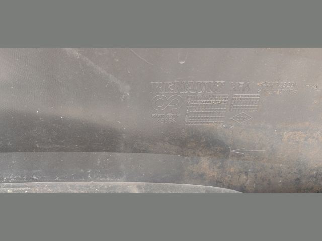 bontott RENAULT SCÉNIC IV Első Lökhárító (Üresen)