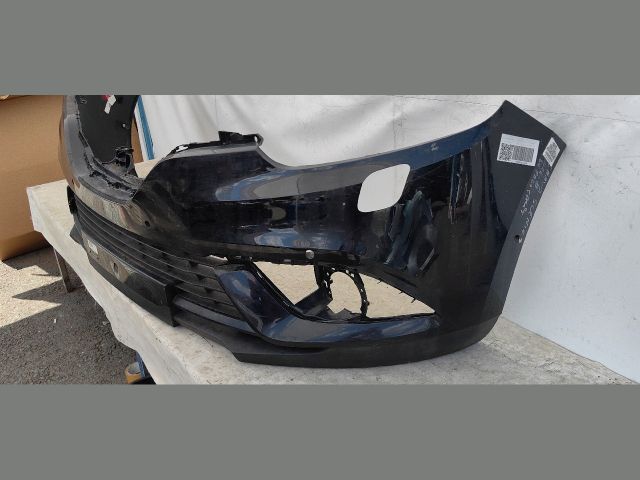 bontott RENAULT SCÉNIC IV Első Lökhárító (Üresen)