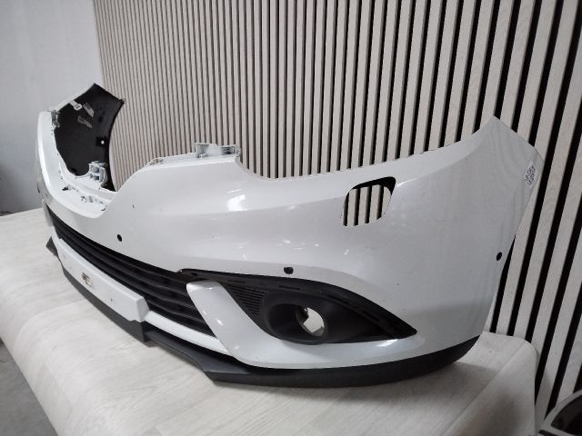 bontott RENAULT SCÉNIC IV Első Lökhárító (Üresen)