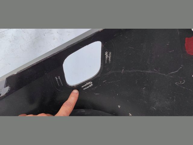 bontott RENAULT SCÉNIC IV Első Lökhárító (Üresen)