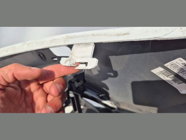 bontott RENAULT SCÉNIC IV Első Lökhárító (Üresen)