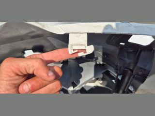 bontott RENAULT SCÉNIC IV Első Lökhárító (Üresen)