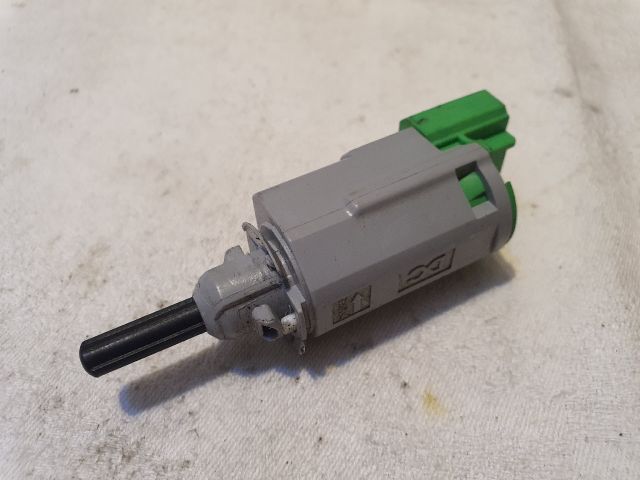 bontott RENAULT SCÉNIC IV Fék Pedál Kapcsoló