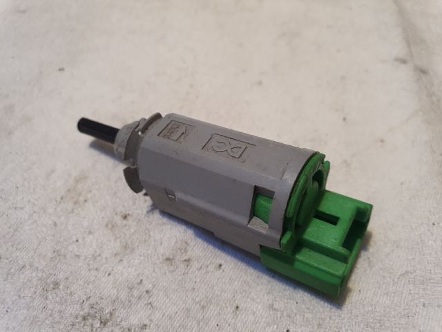 bontott RENAULT SCÉNIC IV Fék Pedál Kapcsoló