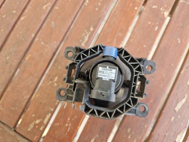 bontott RENAULT SCÉNIC IV Jobb Ködfényszóró