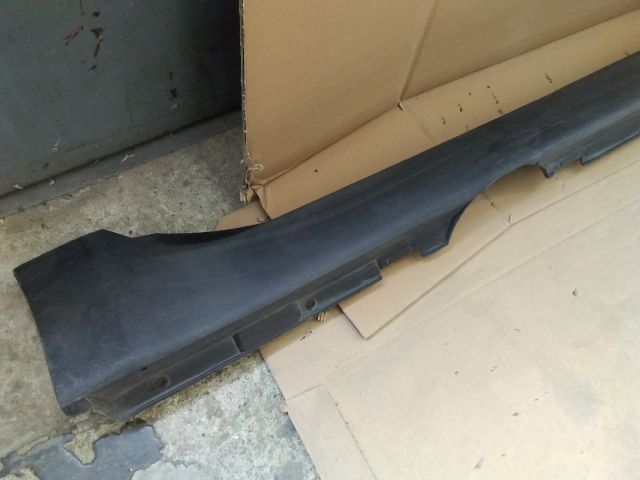 bontott RENAULT SCÉNIC IV Jobb Küszöb Légterelő