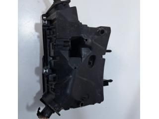 bontott RENAULT TALISMAN Biztosítéktábla Motortér