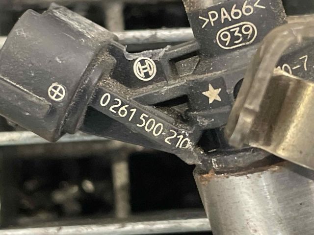 bontott RENAULT TALISMAN Porlasztó (1 db)