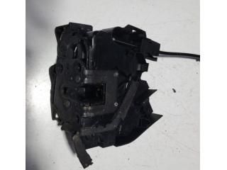 bontott RENAULT TALISMAN Jobb első Ajtózár