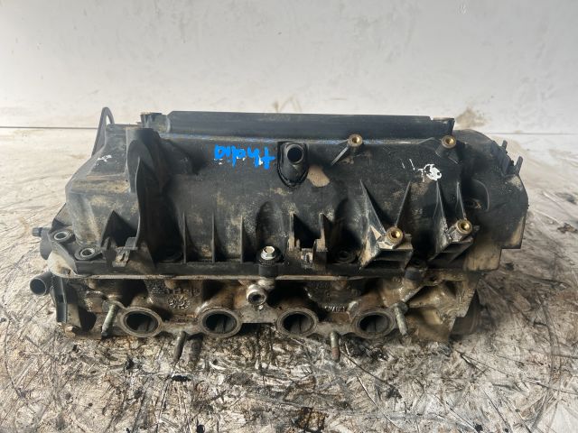 bontott RENAULT THALIA Hengerfej