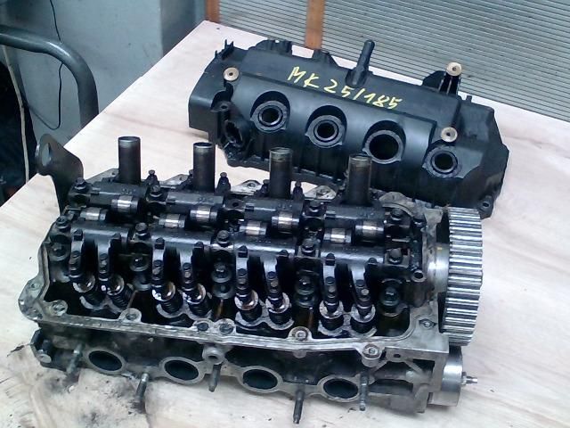 bontott RENAULT THALIA Hengerfej