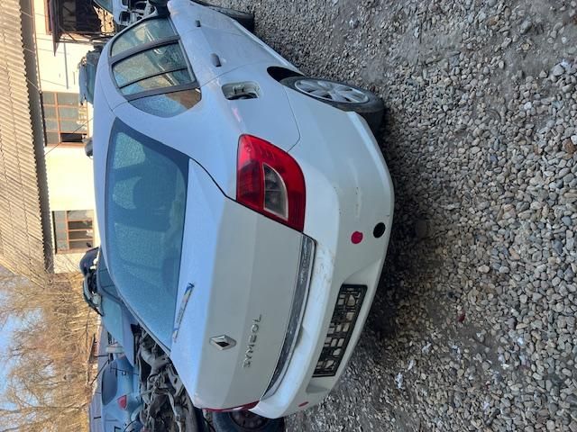 bontott RENAULT THALIA Homlokfal (Üres lemez)