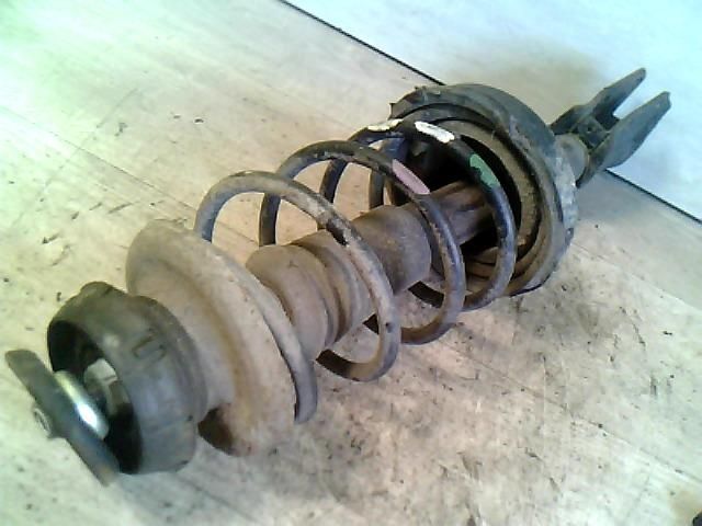 bontott RENAULT THALIA Jobb első Gólyaláb (Lengécsillapító, Rugó)