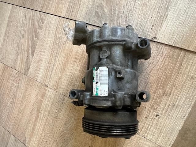 bontott RENAULT THALIA Klímakompresszor