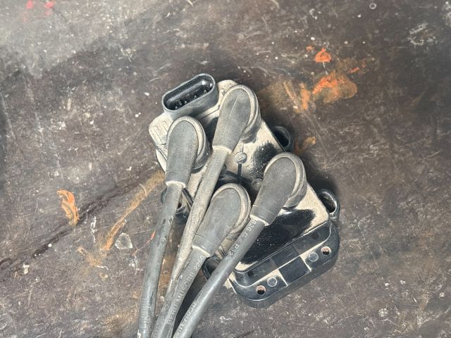 bontott RENAULT THALIA Gyújtótrafó