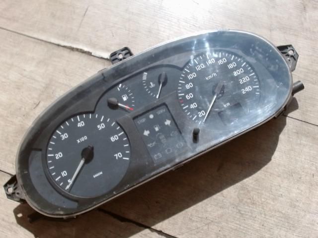 bontott RENAULT THALIA Kilométeróra