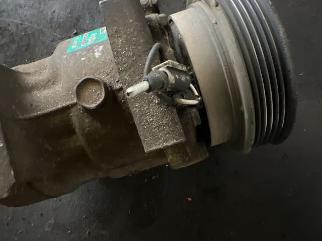 bontott RENAULT THALIA Klímakompresszor