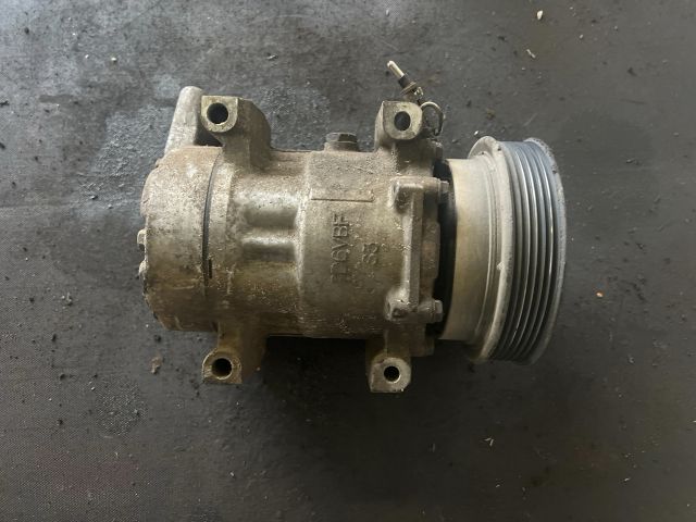 bontott RENAULT THALIA Klímakompresszor