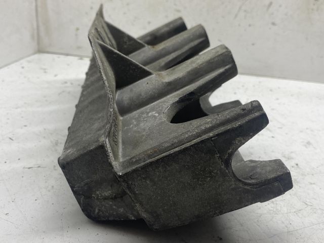 bontott RENAULT THALIA Motor Tartó Bak (Pozíciófüggetlen)