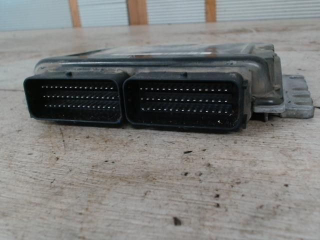 bontott RENAULT THALIA Motorvezérlő