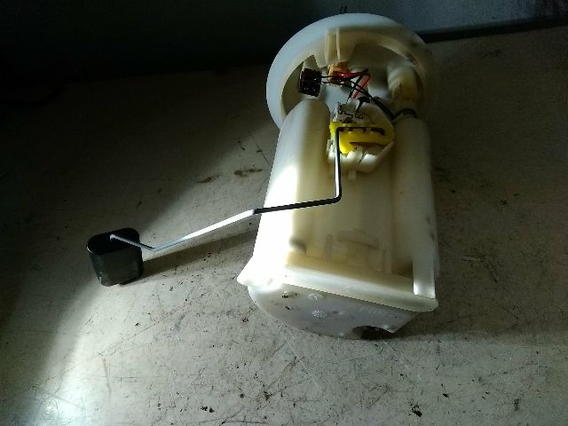 bontott RENAULT THALIA Üzemanyag Szivattyú