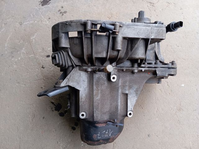 bontott RENAULT THALIA Váltó (Mechanikus)