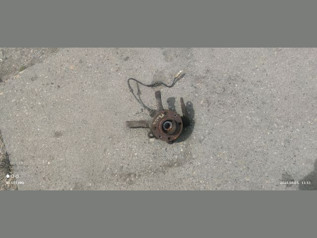 bontott RENAULT THALIA Bal első Csonkállvány Kerékaggyal