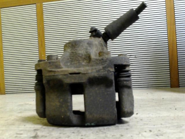 bontott RENAULT THALIA Bal első Féknyereg Munkahengerrel