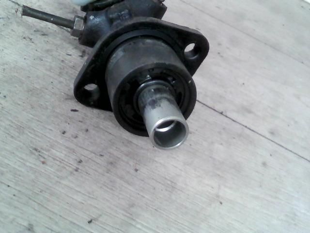 bontott RENAULT THALIA Főfékhenger